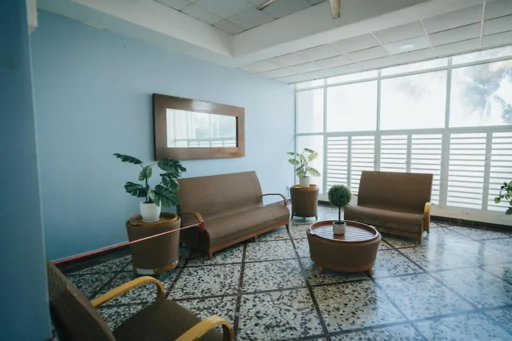Ocean Breeze Sub-Penthouse Apartment San Juan 0*,  Puerto Rico
