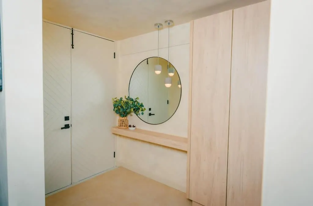Ocean Breeze Sub-Penthouse Apartment San Juan