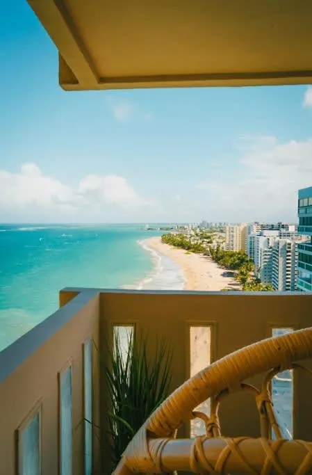 Ocean Breeze Sub-Penthouse Apartment San Juan